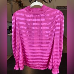 Beautiful pink 1 State blouse.